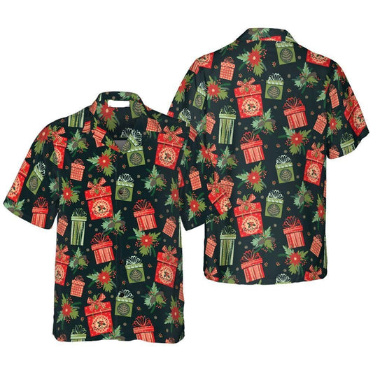 NoClaws Christmas Hawaii Shirt Christmas Gifts And Mistletoe Pattern Hawaiian Shirt Red Green Unisex
